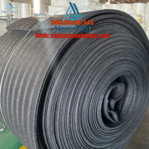 CUỘN XỐP PE FOAM MÀU ĐEN